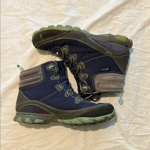 Ahnu. Heather purple hiking boots.